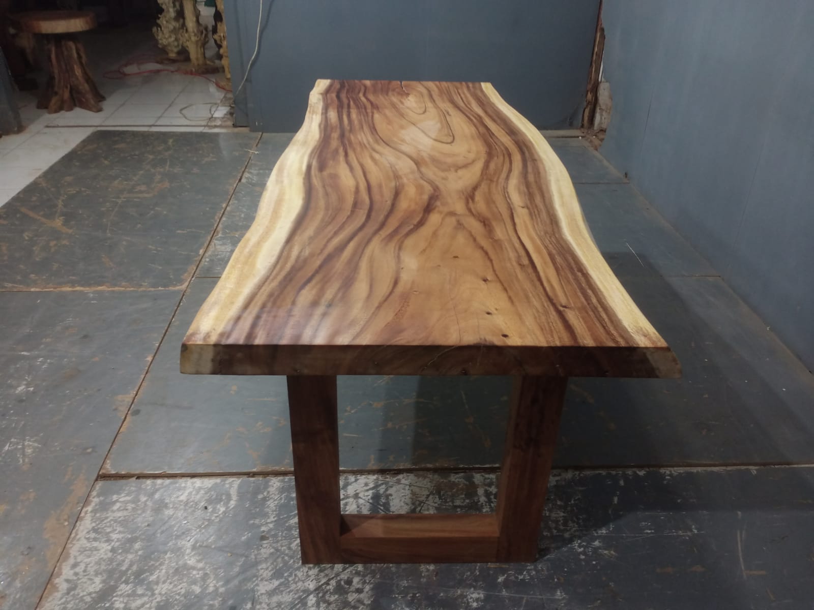 Live Edge Tables