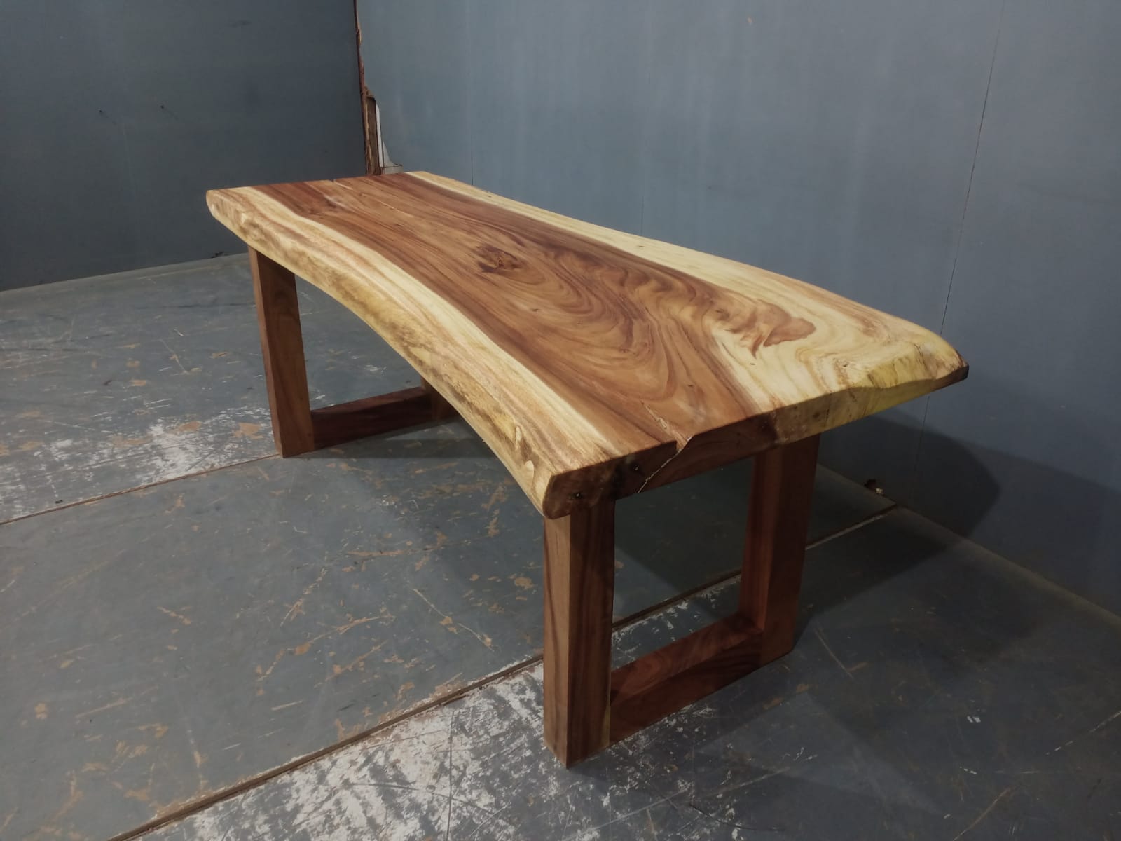 Live Edge Tables