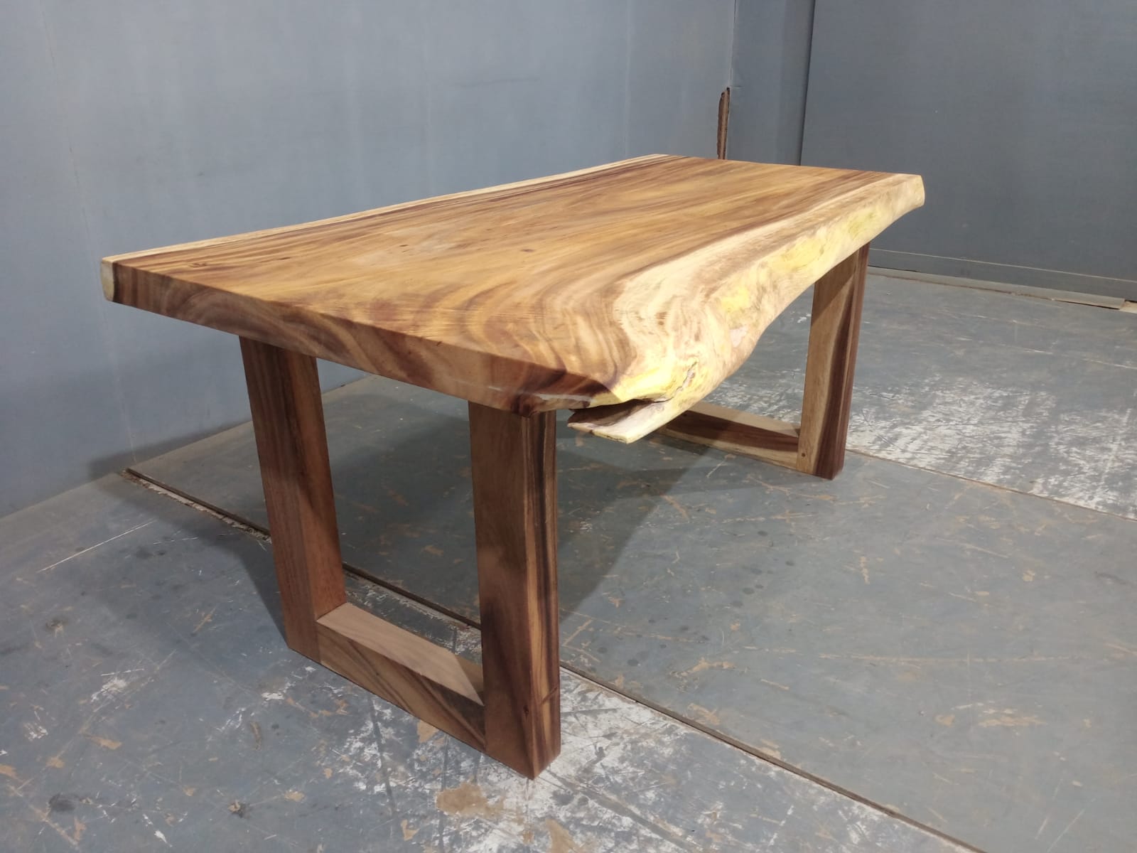 Live Edge Tables