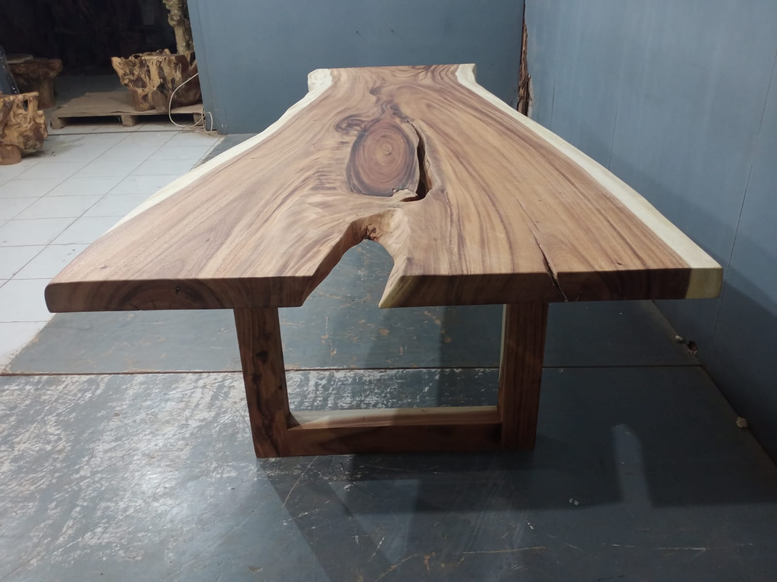 Live Edge Tables