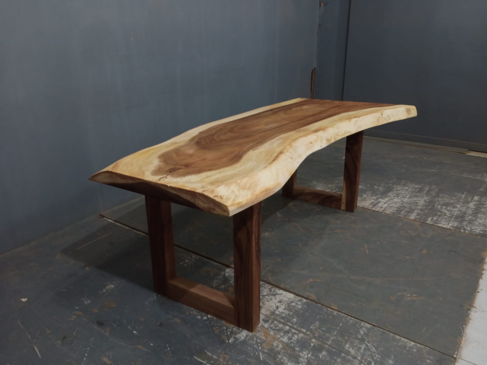 Live Edge Tables
