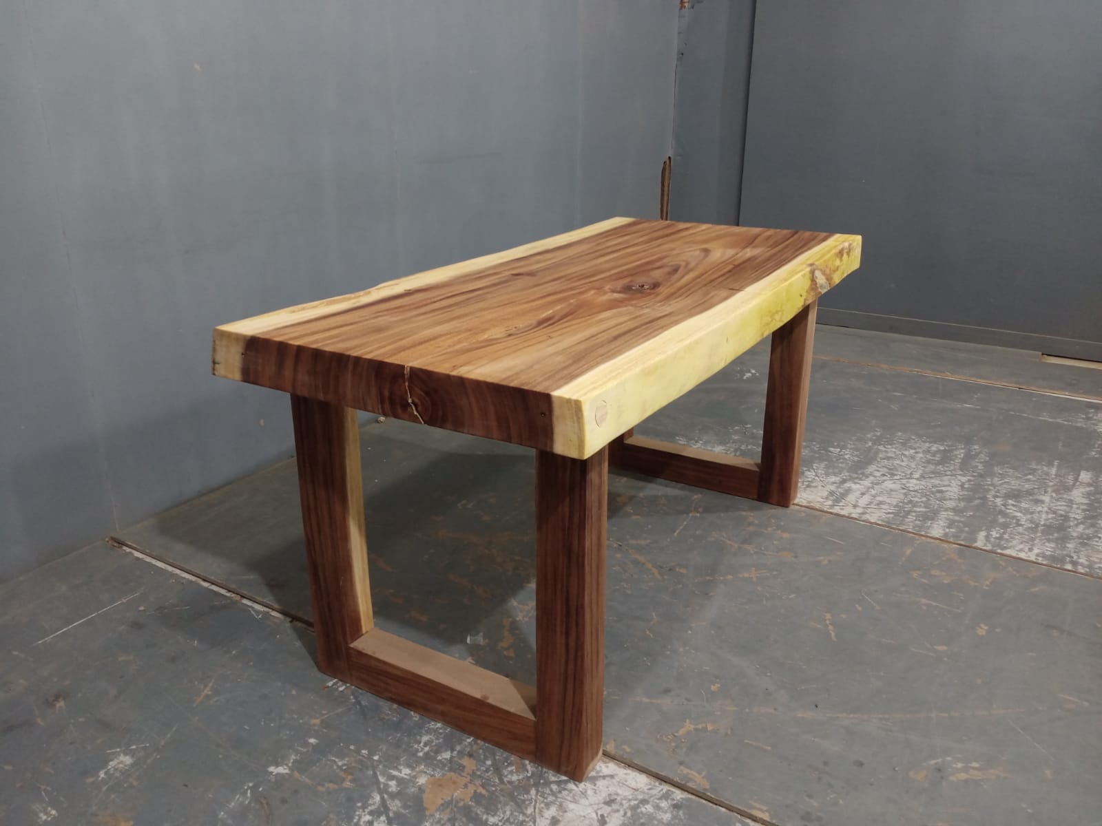 Live Edge Tables