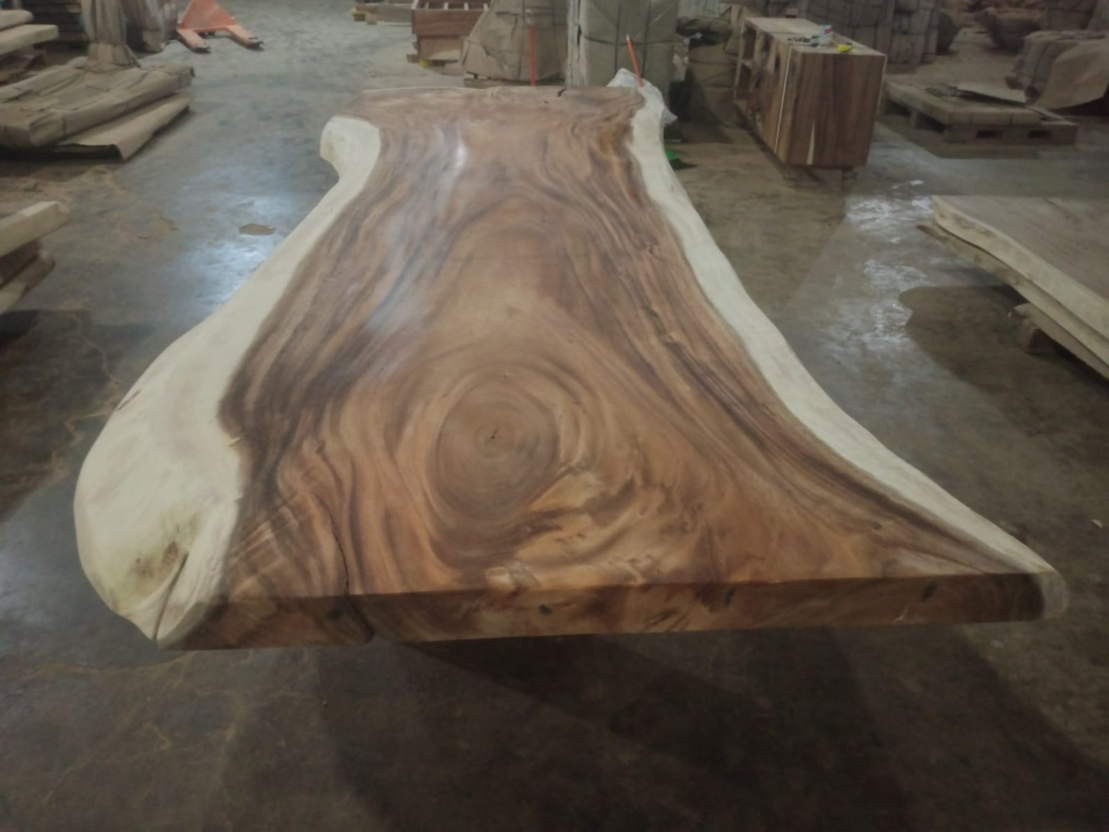Live Edge Tables