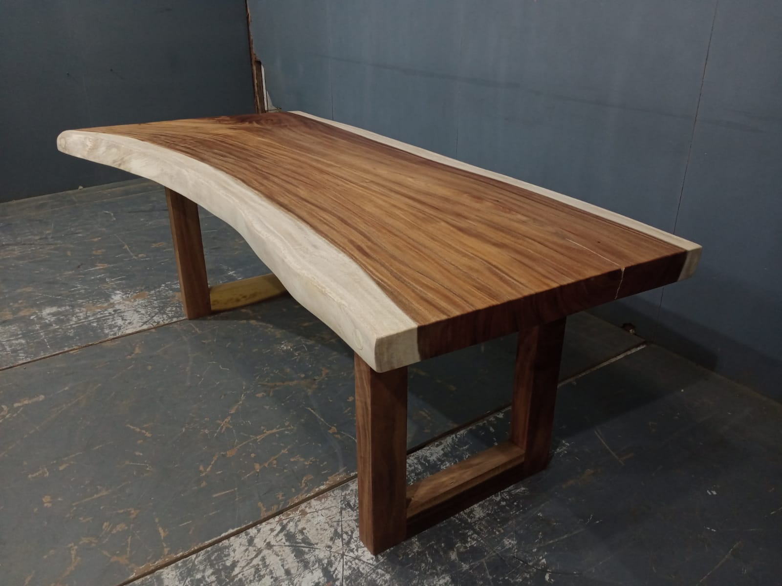 Live Edge Tables
