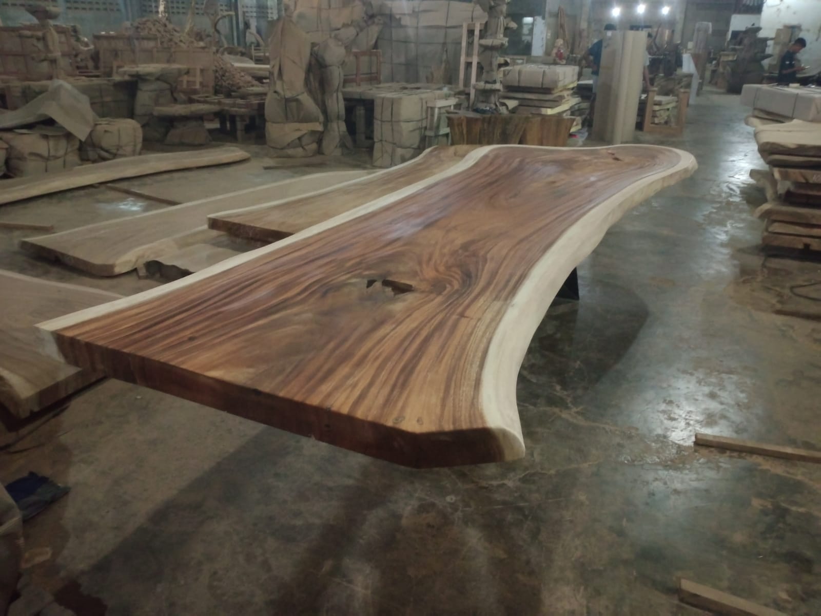 Live Edge Tables