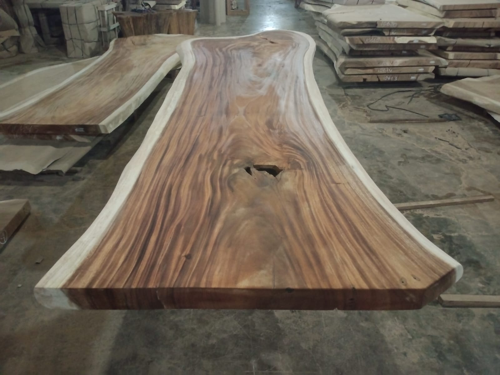 Live Edge Tables