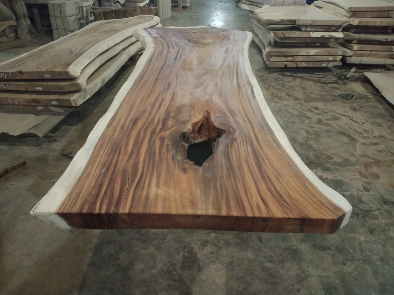 Live Edge Tables