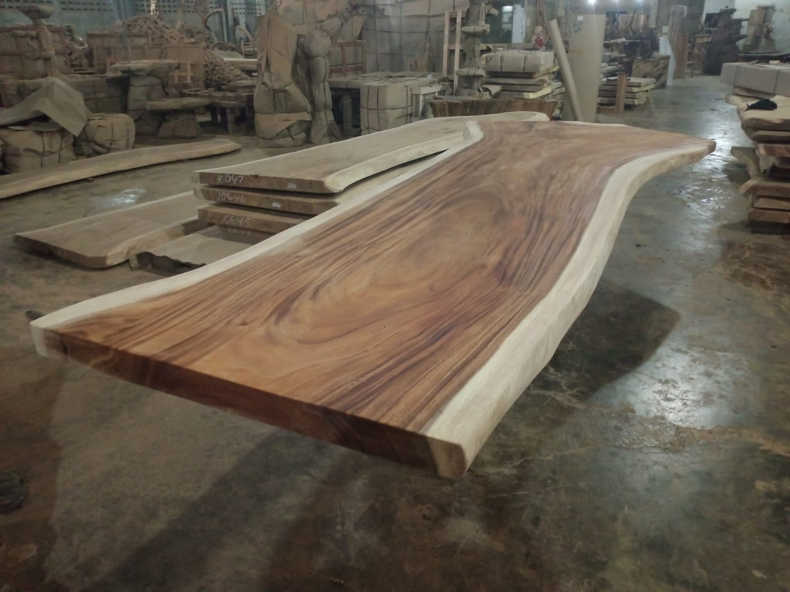 Live Edge Tables