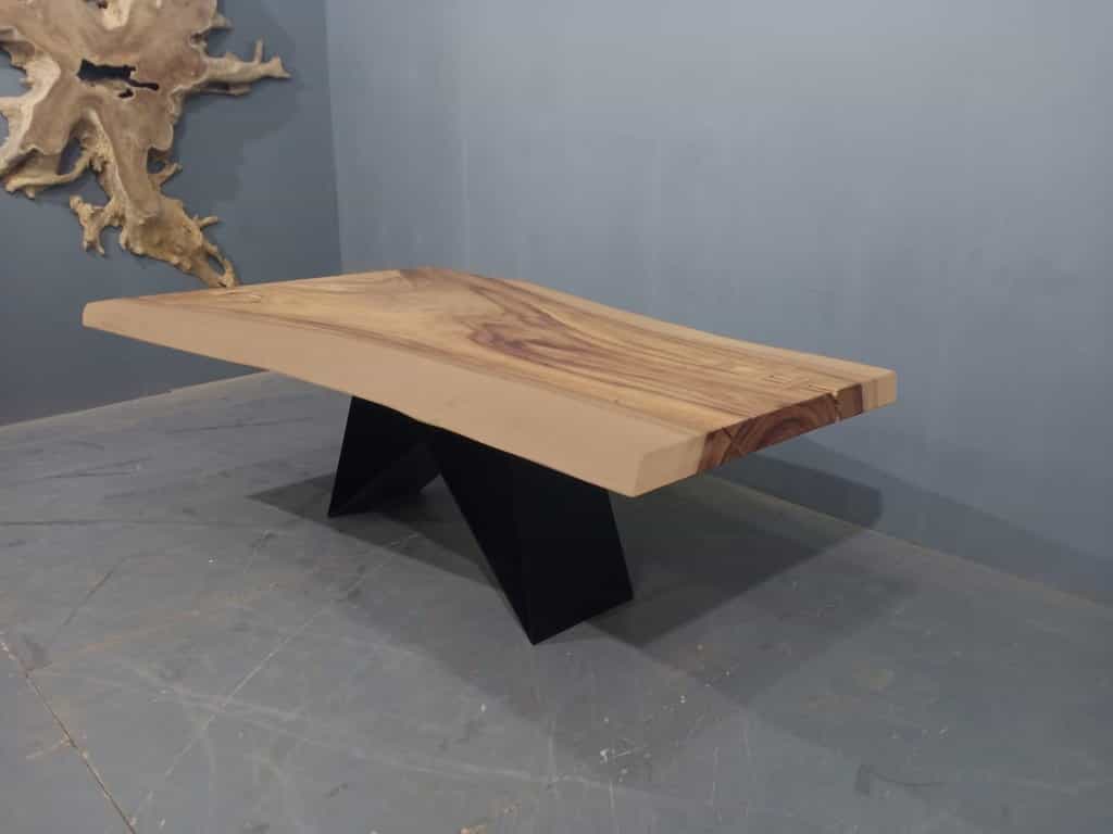 Live Edge Tables