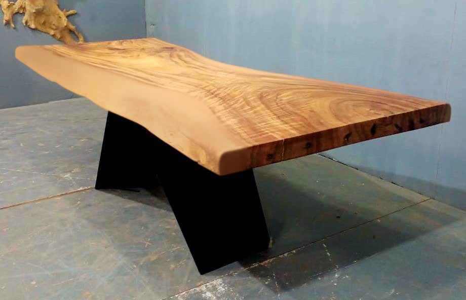 LIVE EDGE TABLES