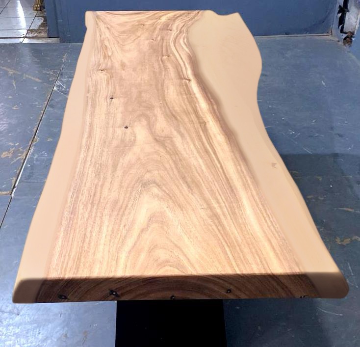 LIVE EDGE TABLES