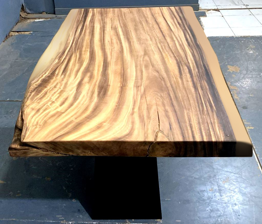 LIVE EDGE TABLES