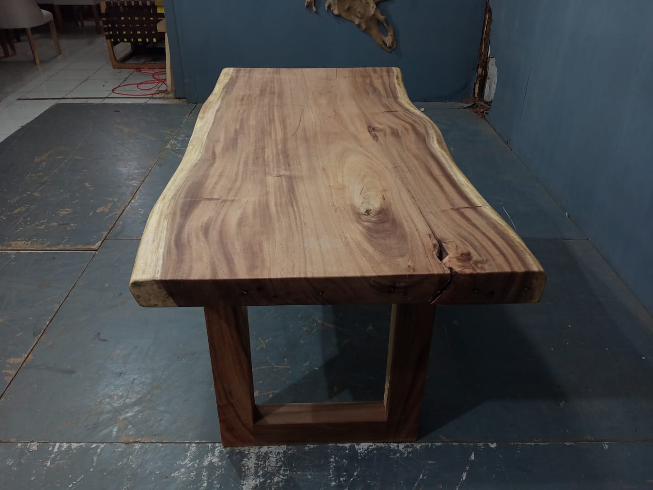 Live Edge Tables