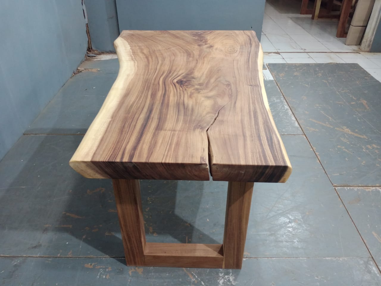 Live Edge Tables