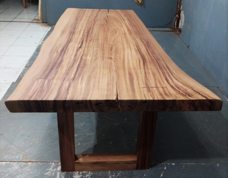 Live Edge Tables