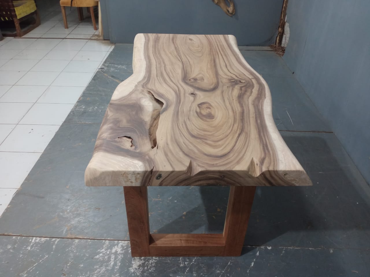 Live Edge Tables
