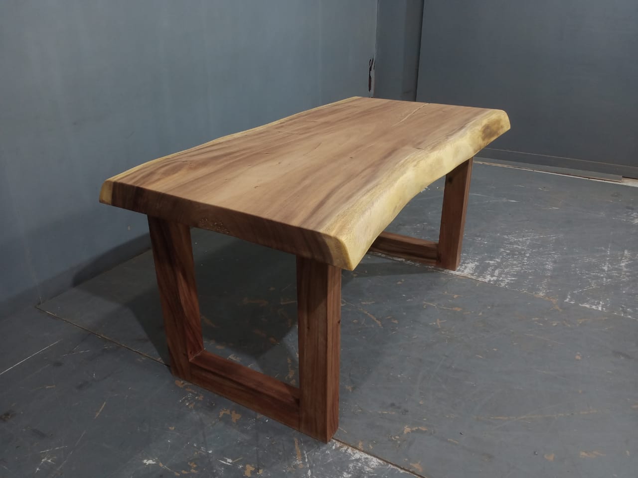 Live Edge Tables