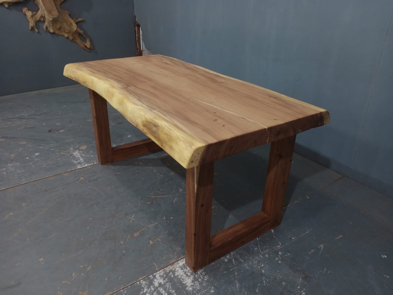 Live Edge Tables