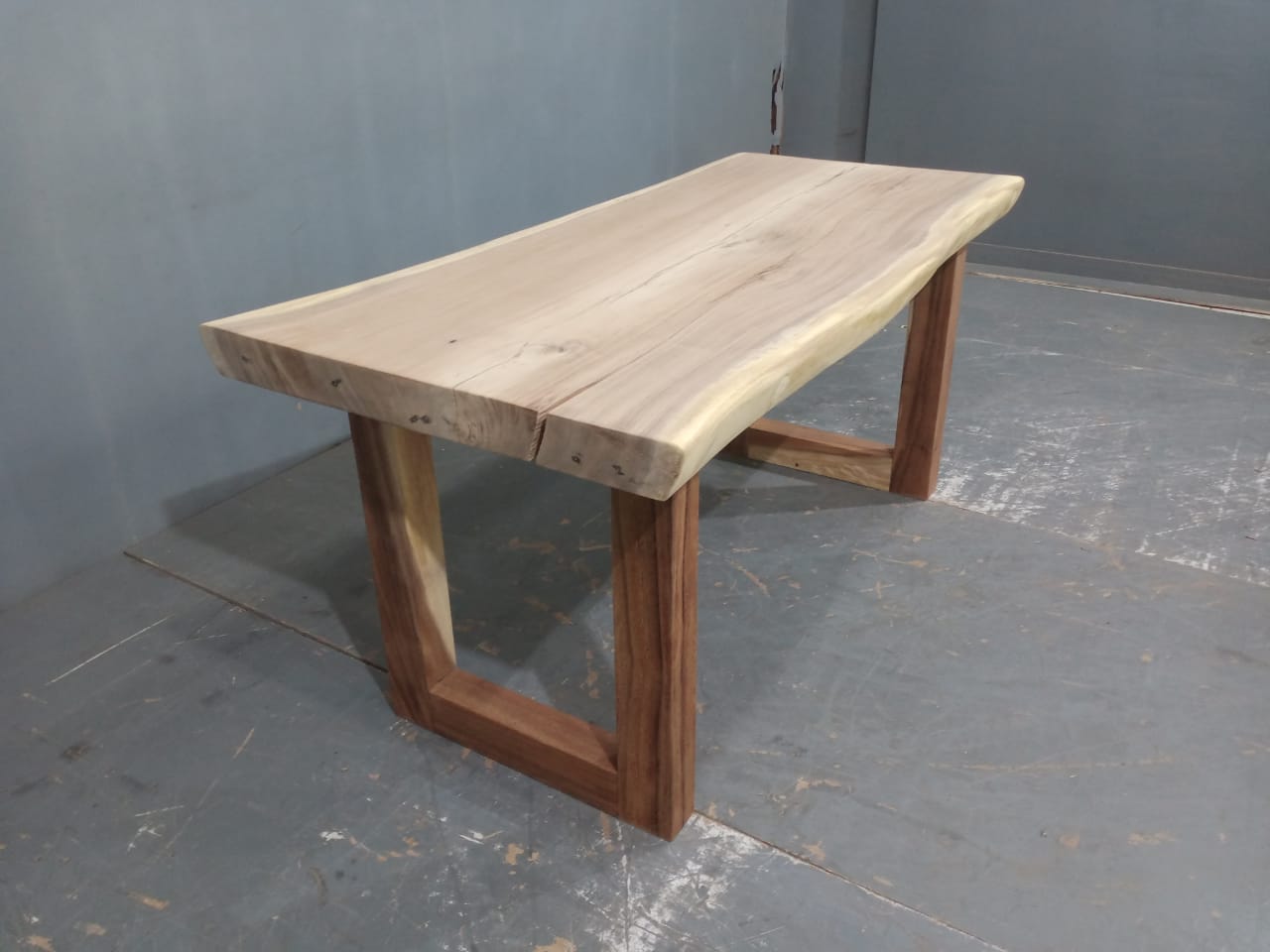 Live Edge Tables