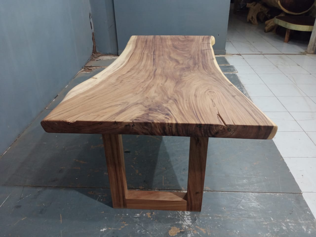 Live Edge Tables