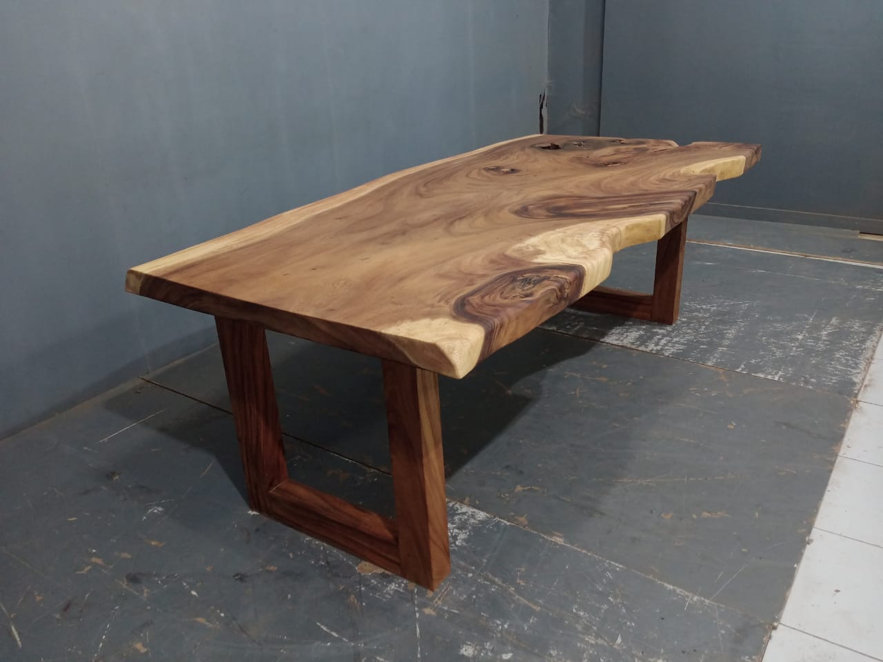 Live Edge Tables
