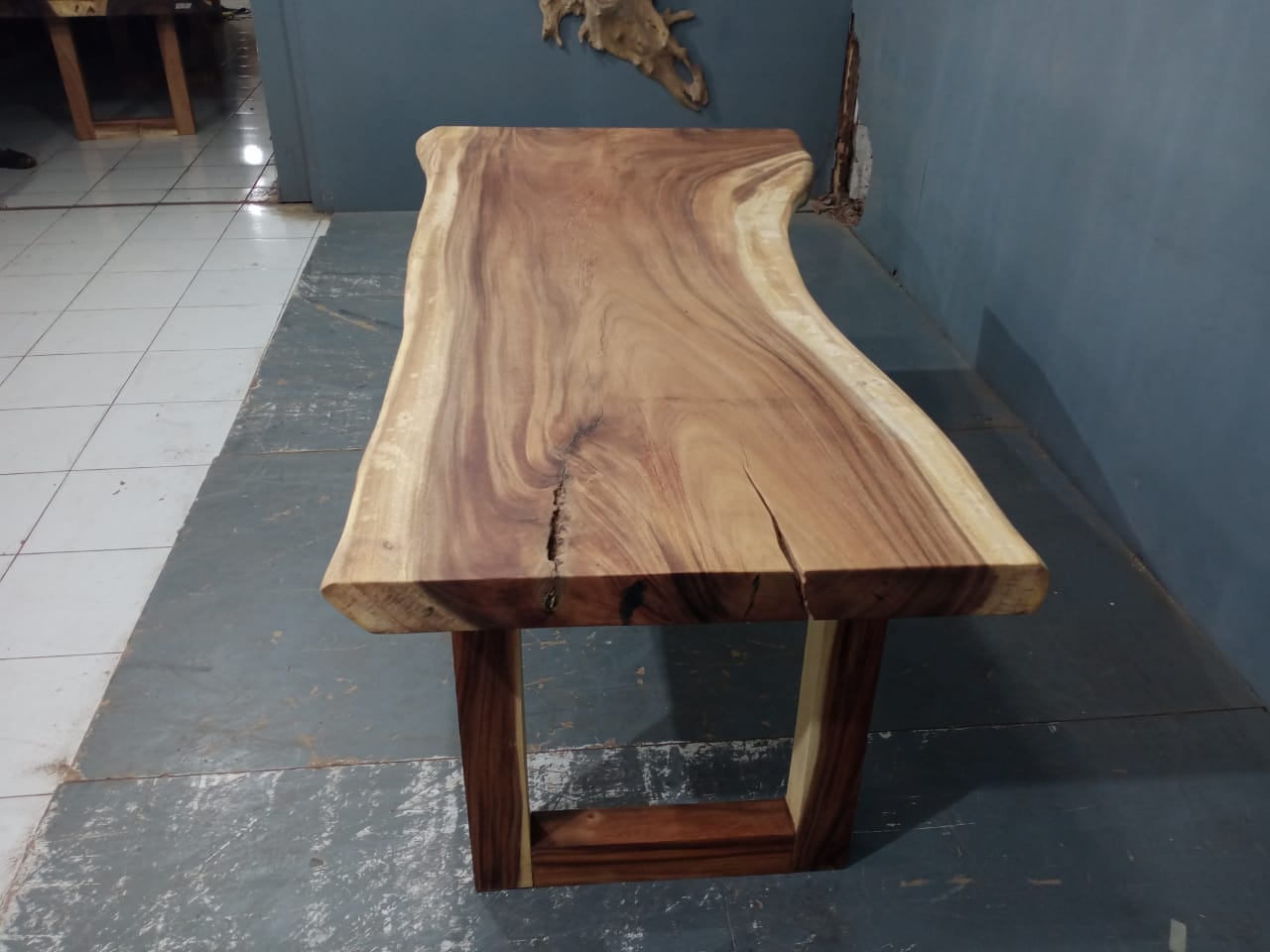 Live Edge Tables