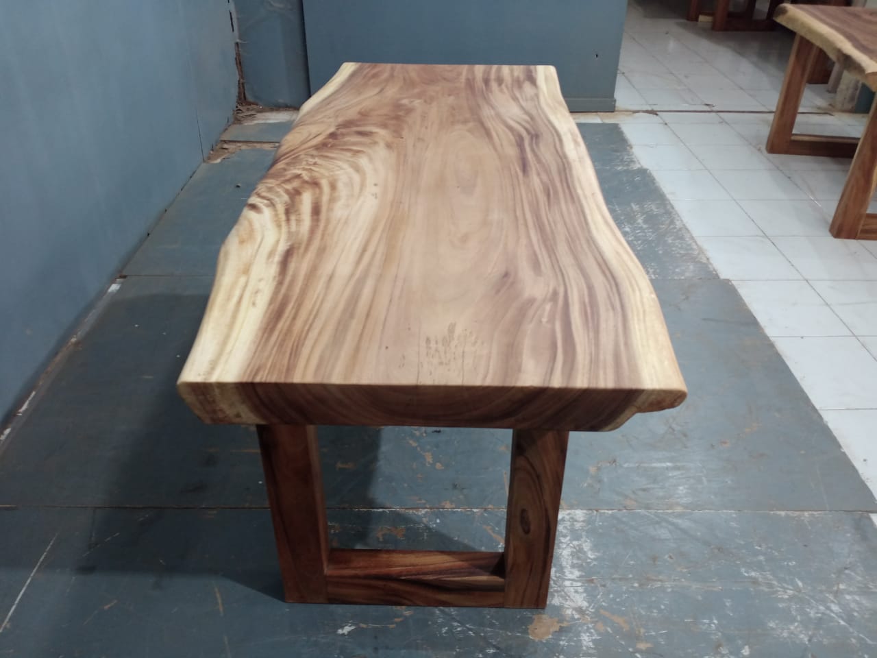 Live Edge Tables