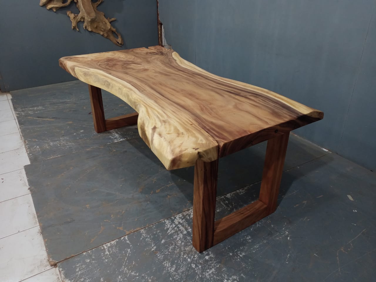 Live Edge Tables
