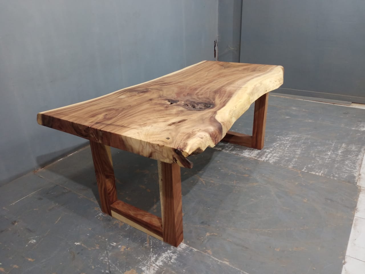 Live Edge Tables