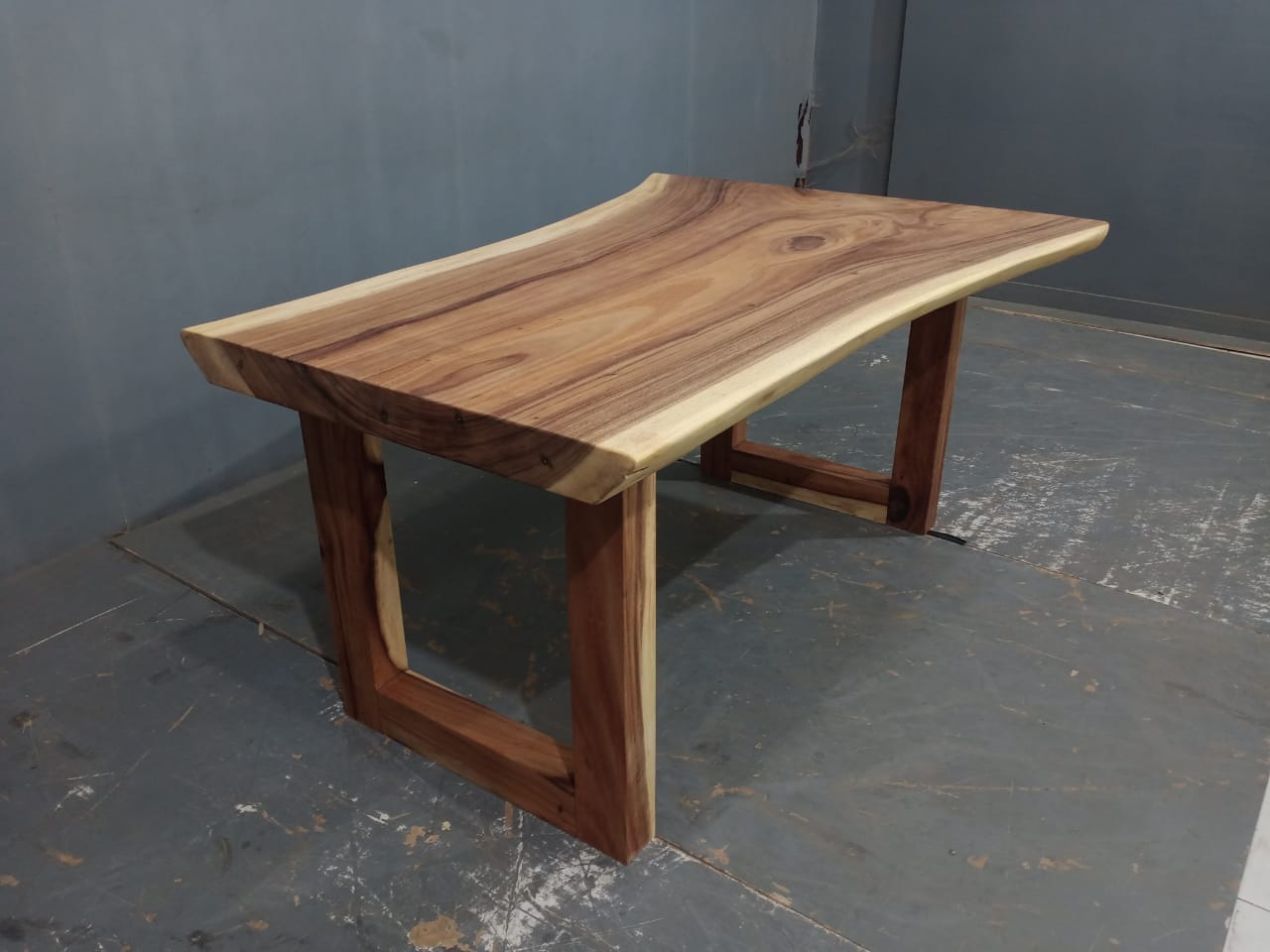 Live Edge Tables