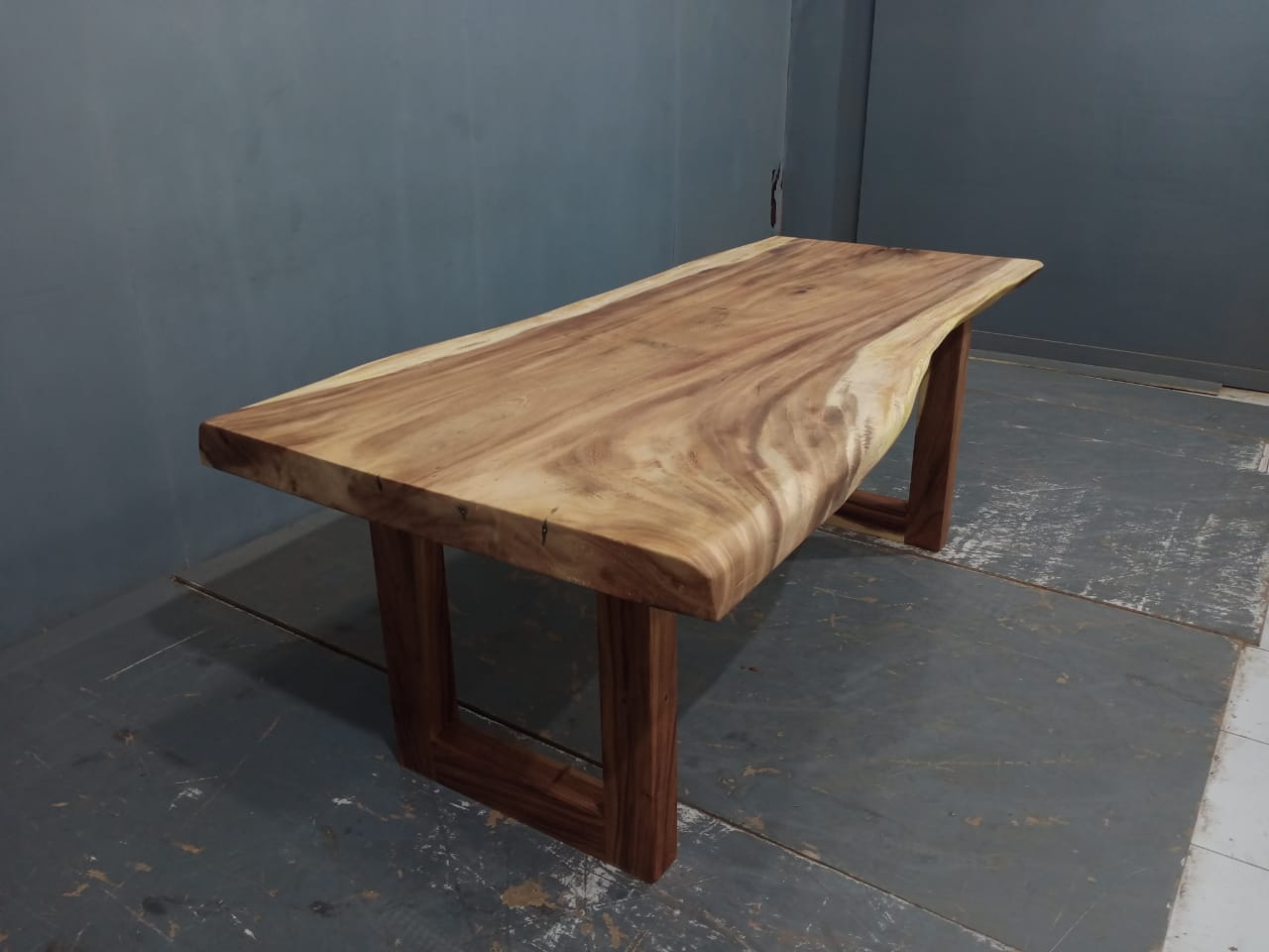 Live Edge Tables