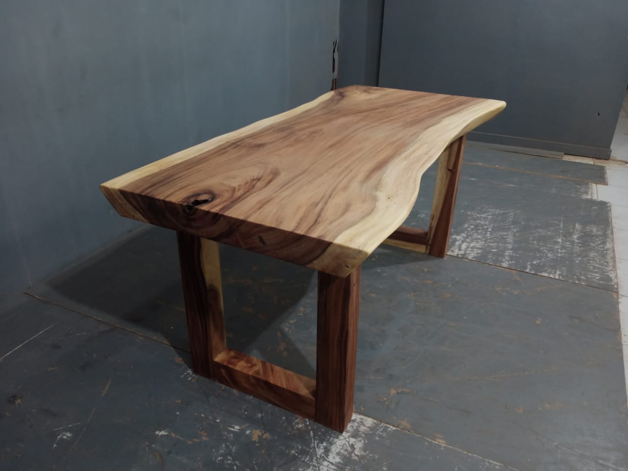 Live Edge Tables