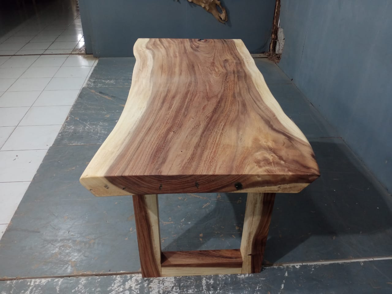 Live Edge Tables