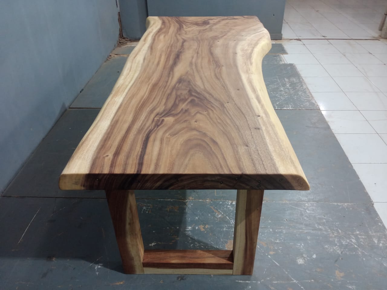 Live Edge Tables