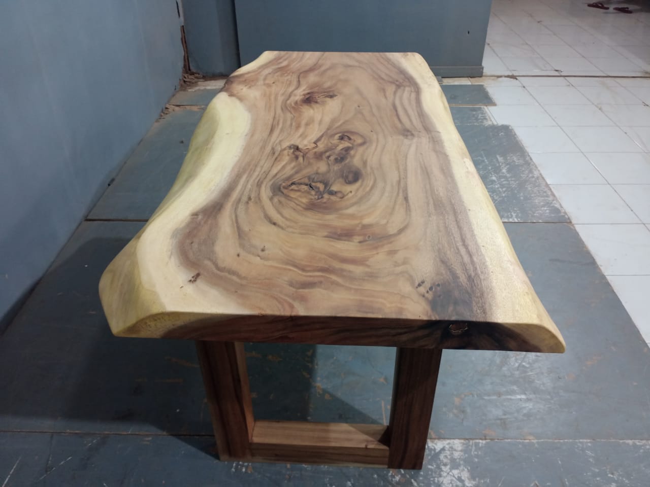 Live Edge Tables