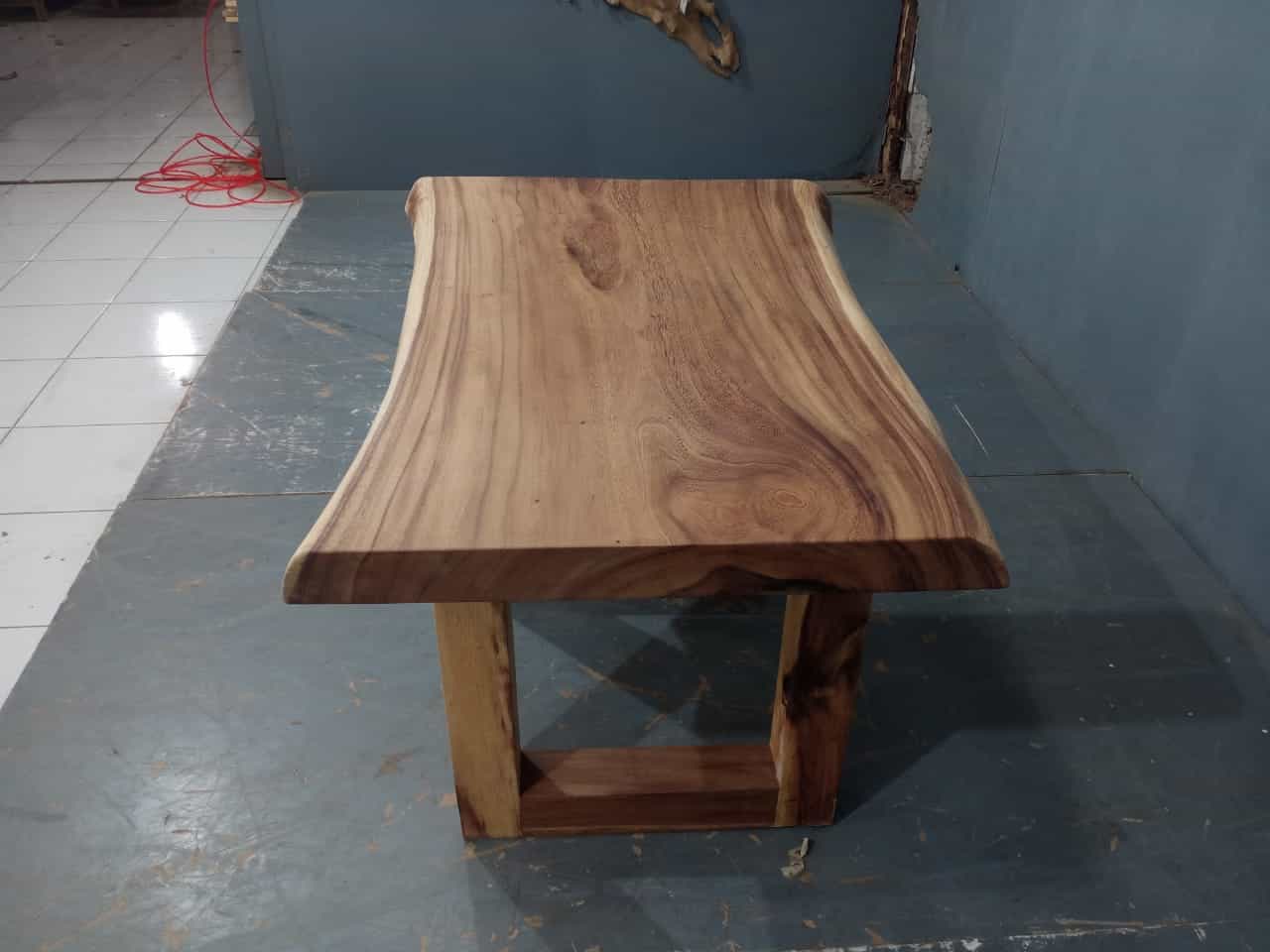 Live Edge Tables