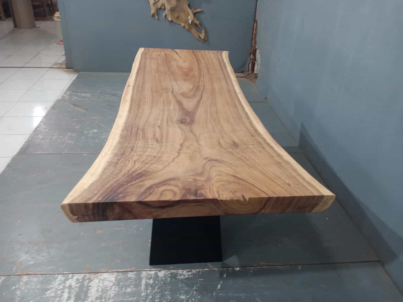Live Edge Tables