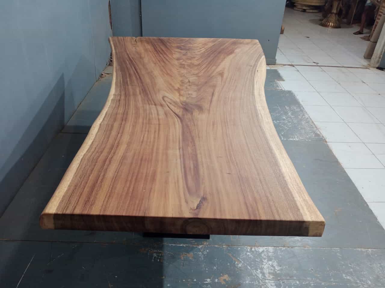 Live Edge Tables