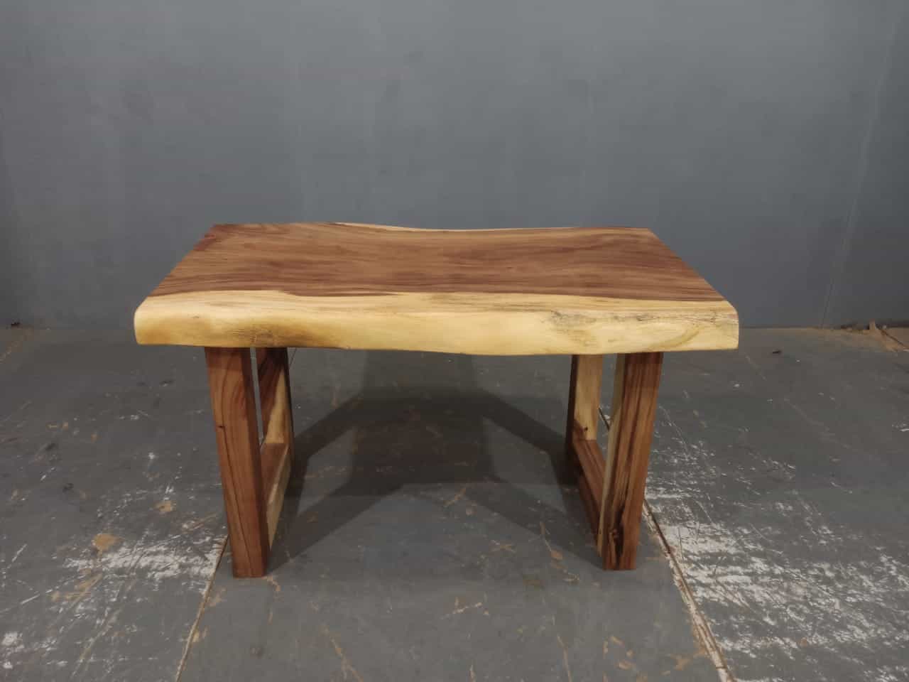 LIVE EDGE TABLES