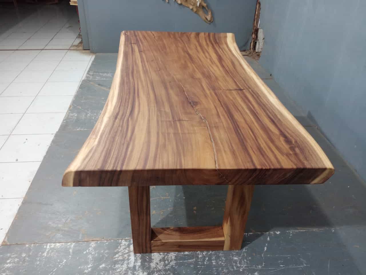 Live Edge Tables