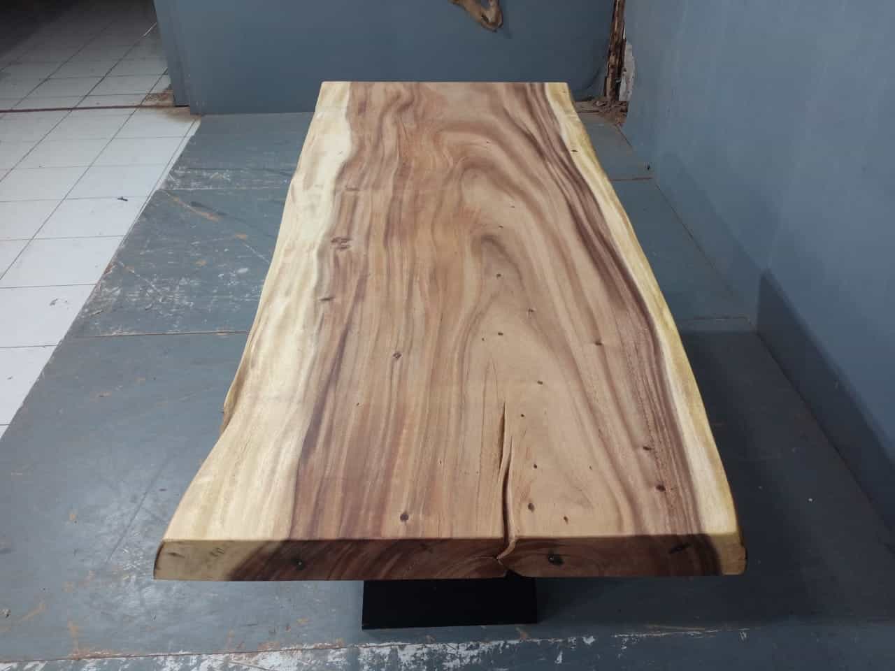 Live Edge Tables