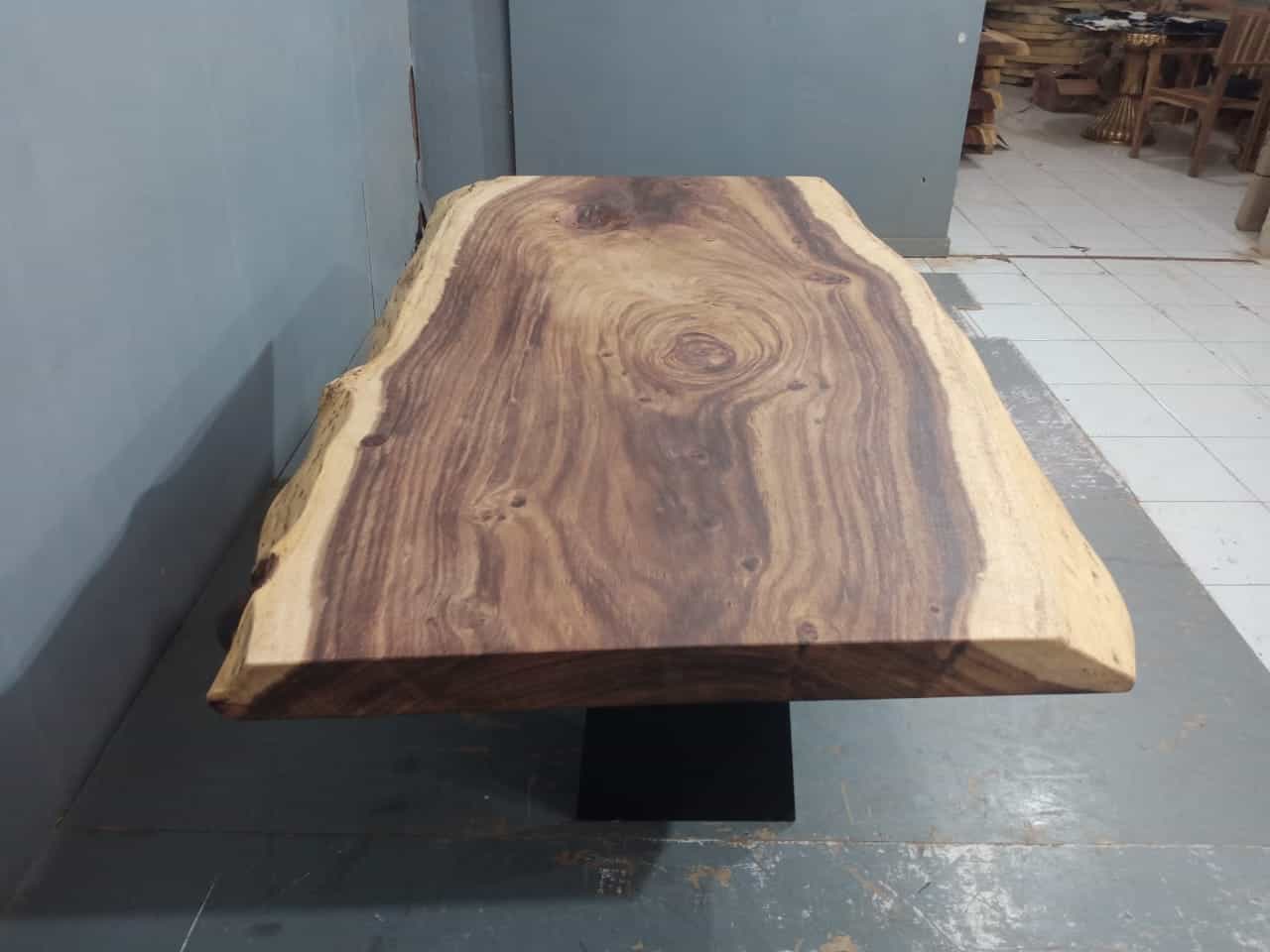 Live Edge Tables