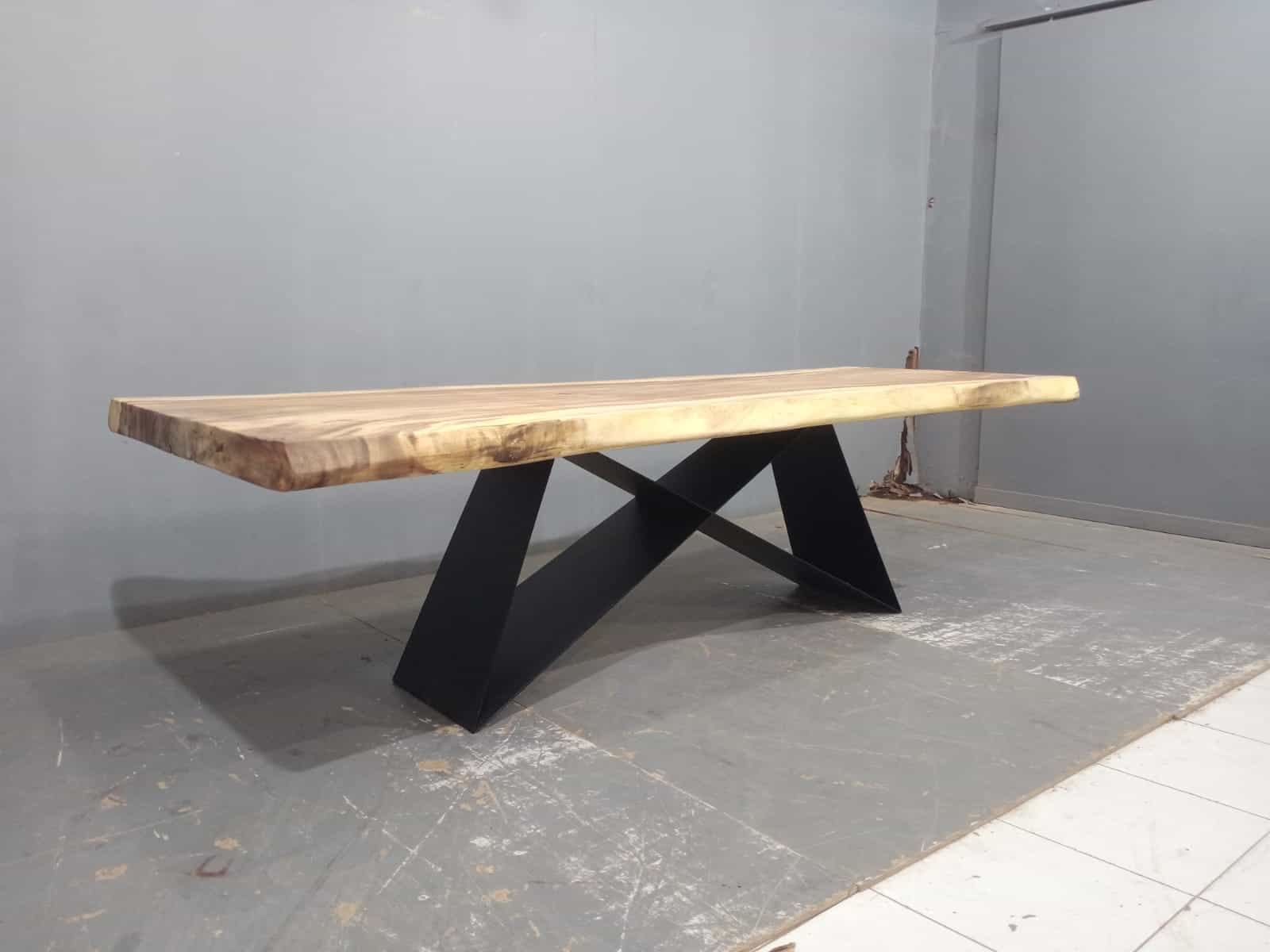 Live Edge Tables