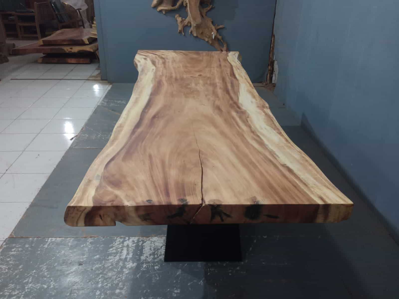 Live Edge Tables
