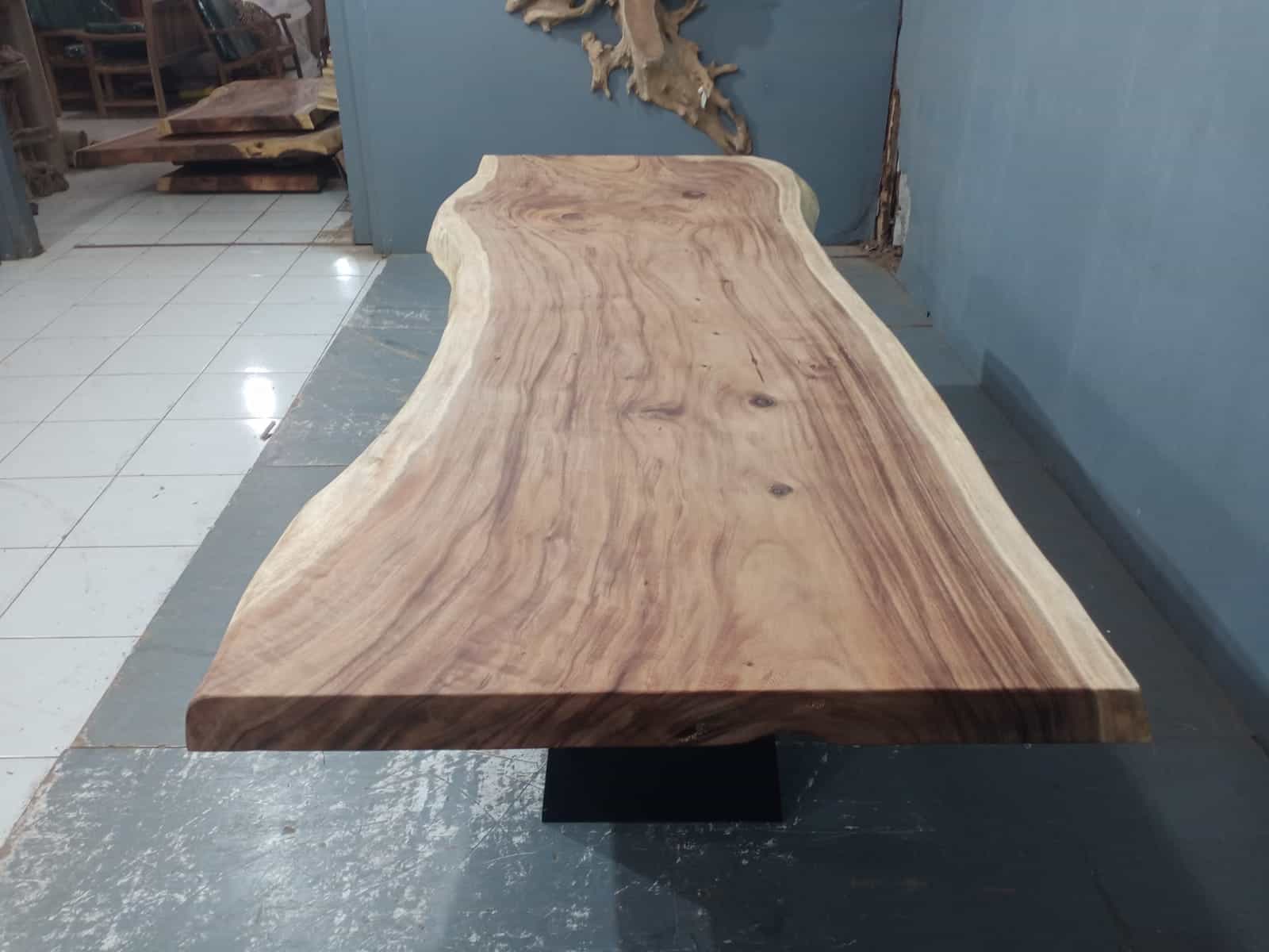 Live Edge Tables