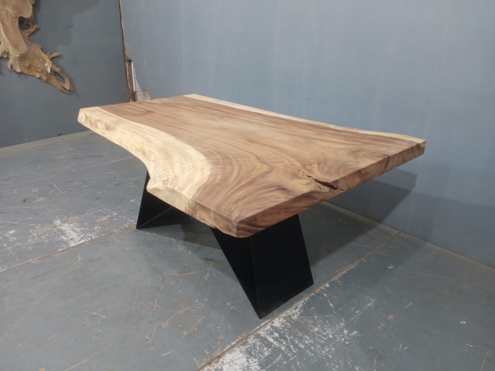 Live Edge Tables