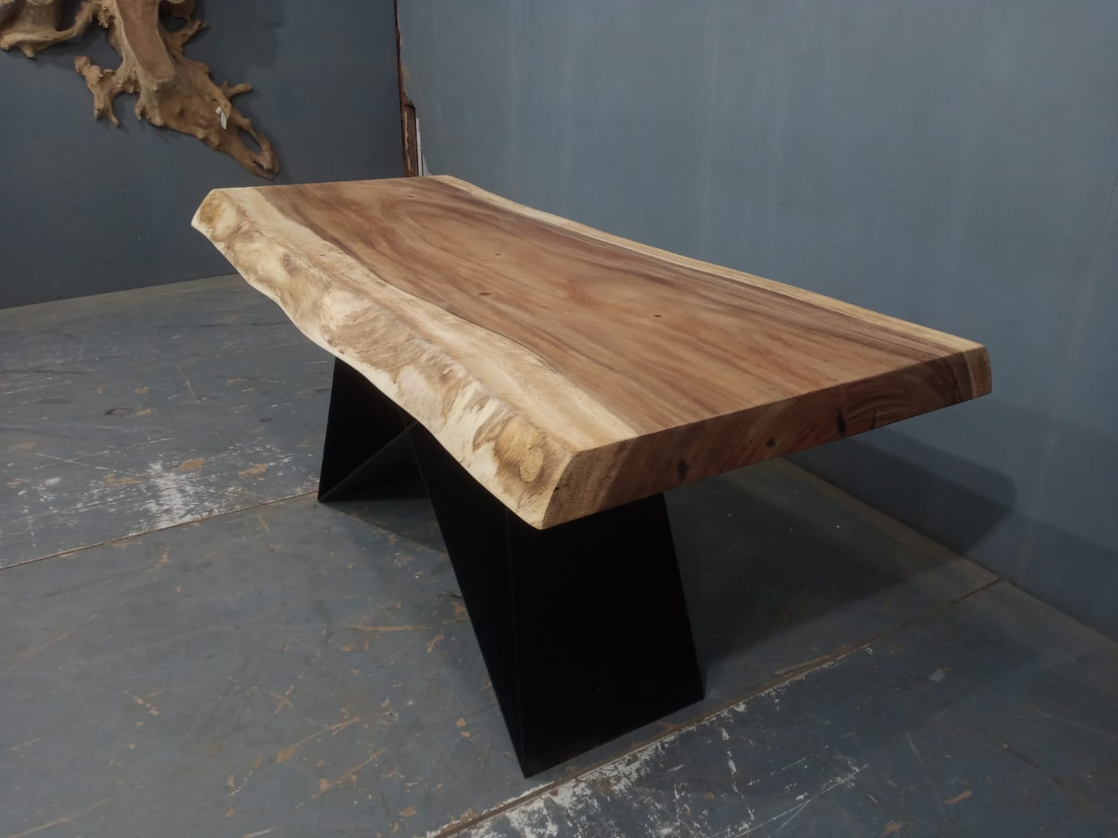 Live Edge Tables