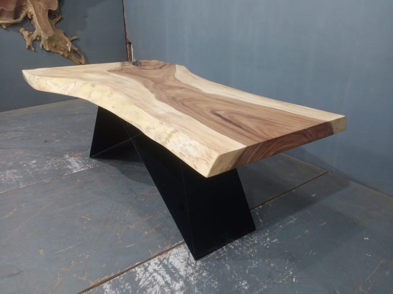 Live Edge Tables
