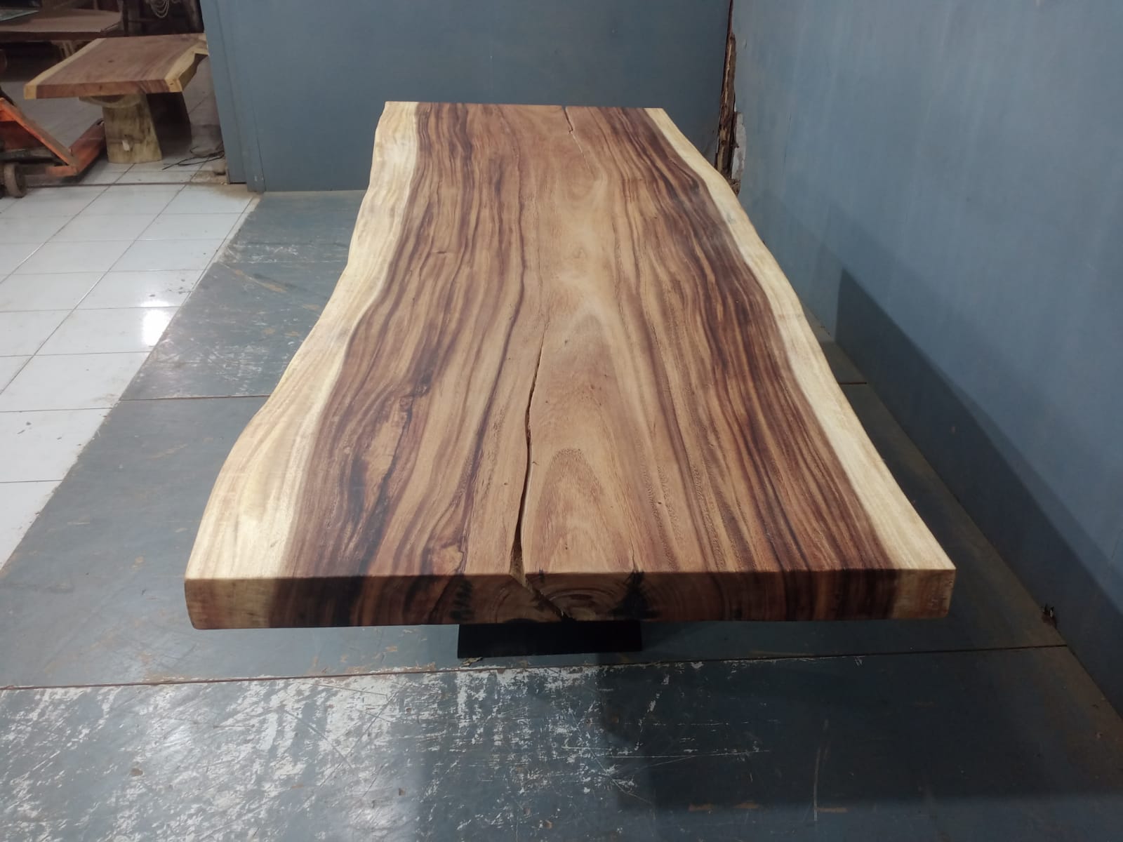 Live Edge Tables