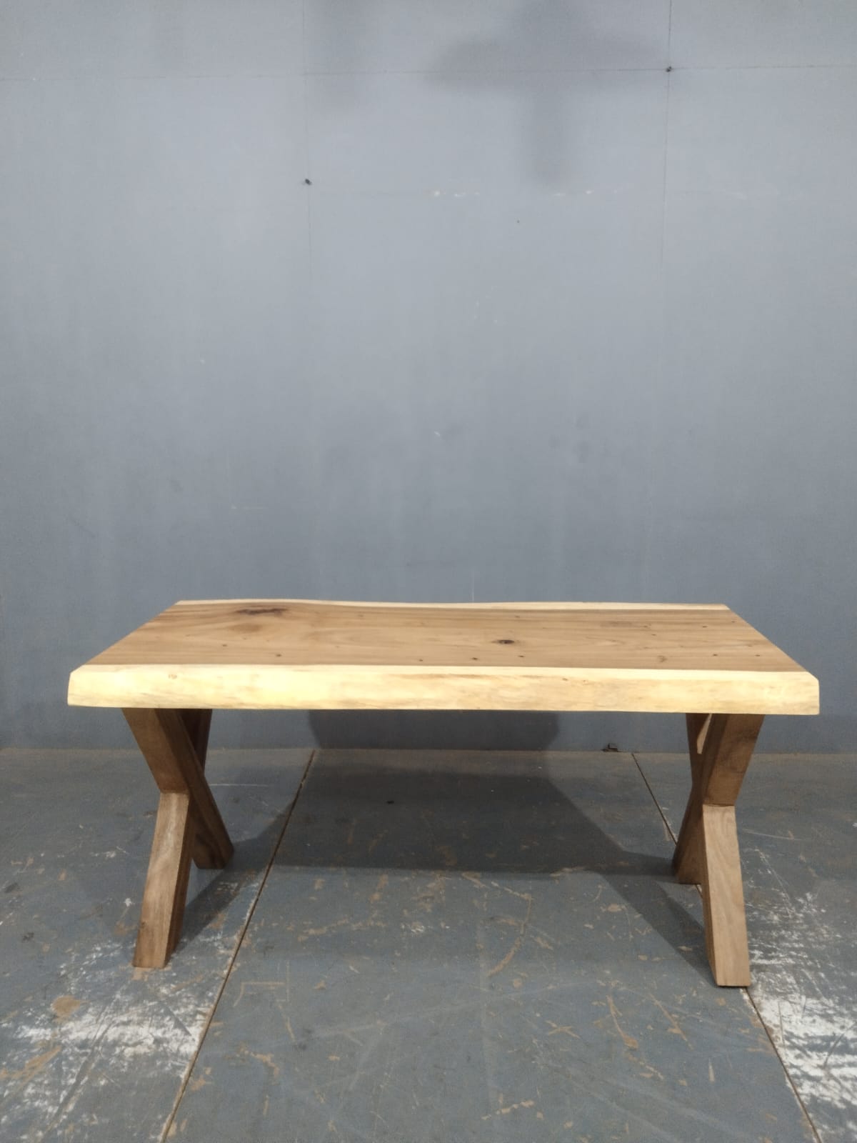 LIVE EDGE TABLES